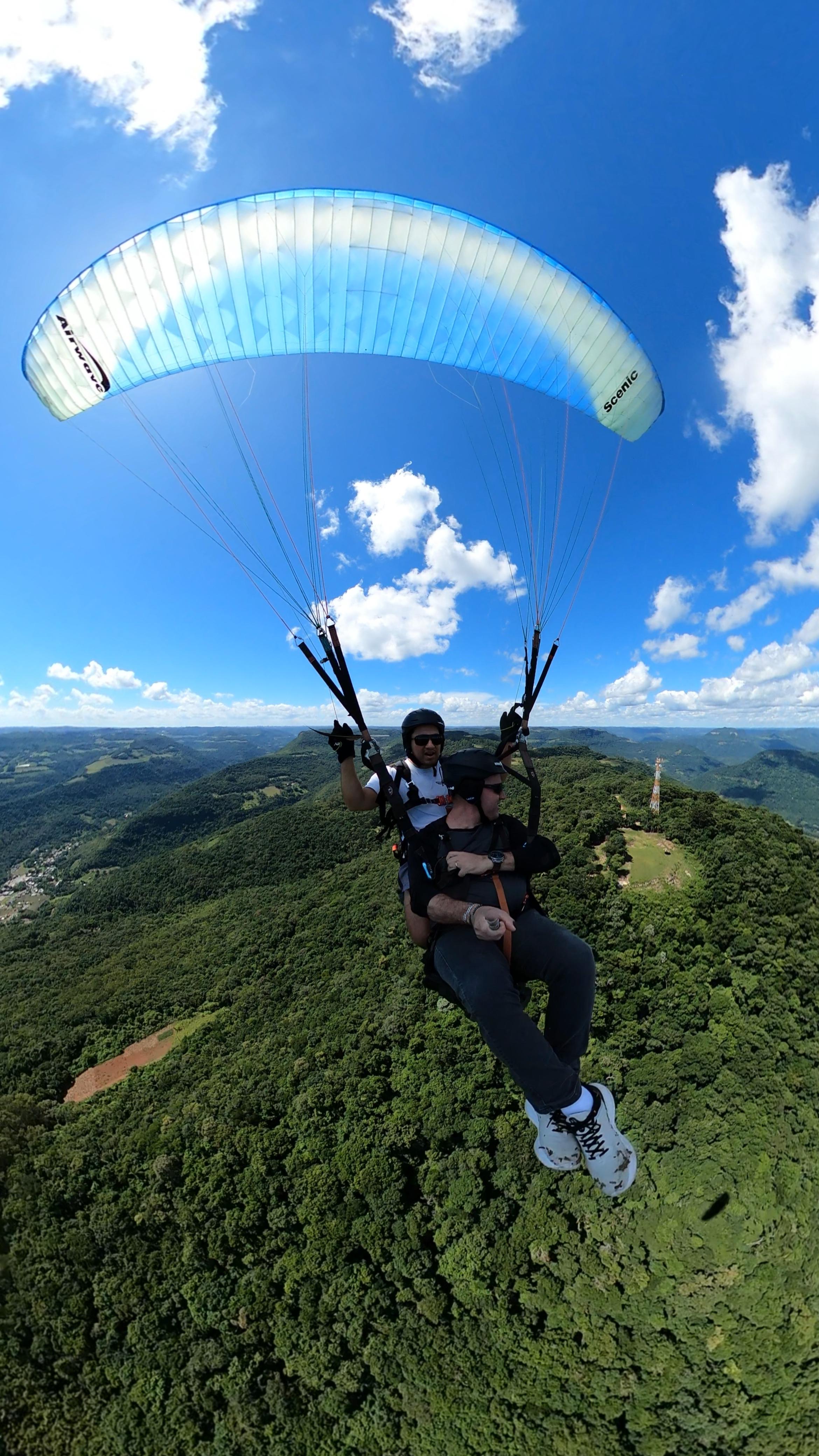 Voo de Parapente em Nova Petrópolis