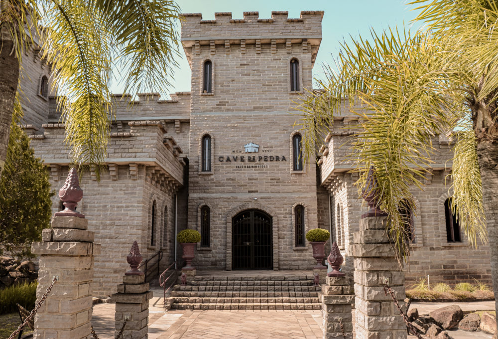 Tour Vinhedos com Casa Valduga, Vinícola Miolo e Vinícola Cave de Pedra