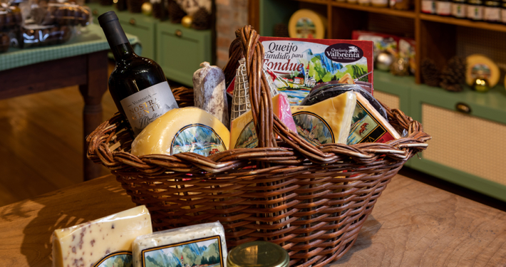 Tour Vinhedos com Casa Valduga, Vinícola Miolo e Vinícola Cave de Pedra